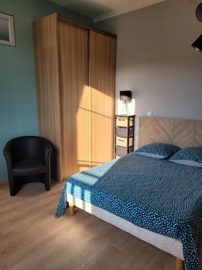 Appartement Meuble Renove Ideal Pour Curistes Ou Vacanciers La Roche-Posay Exterior photo
